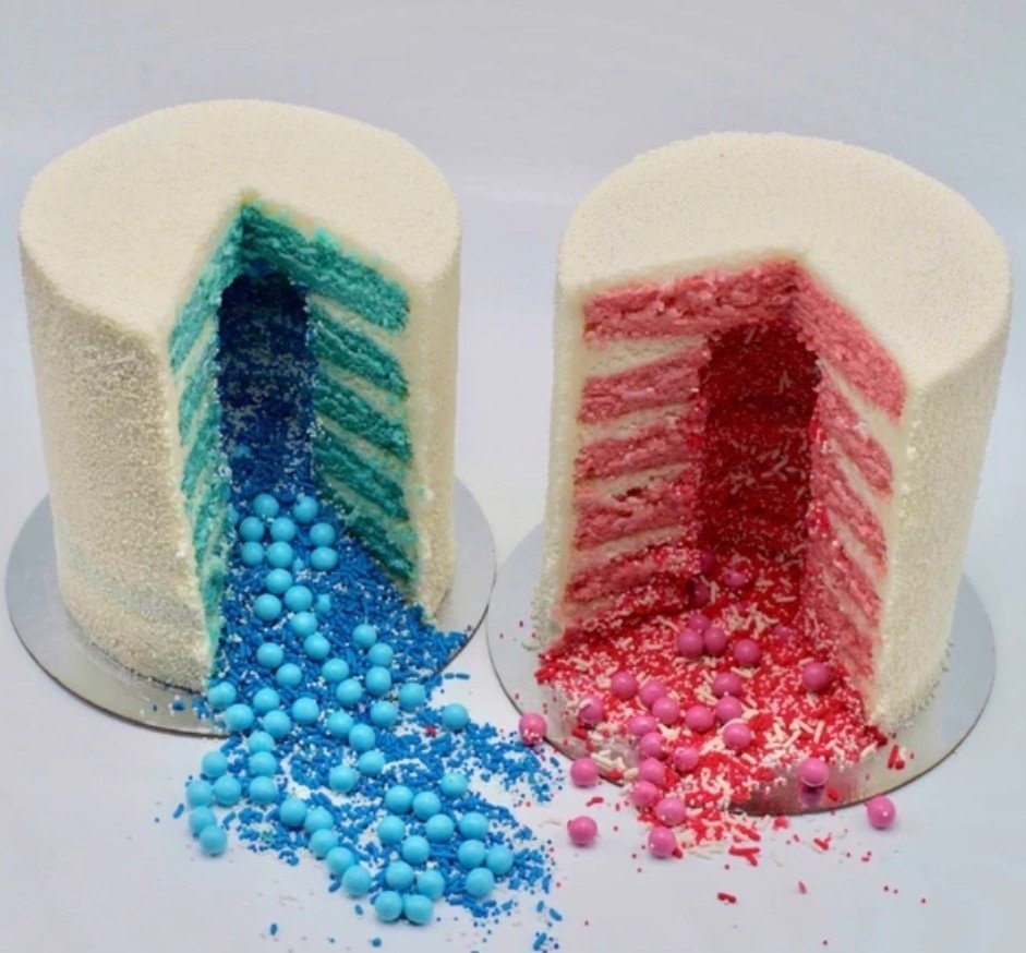 Торт с бомбой для мальчиков