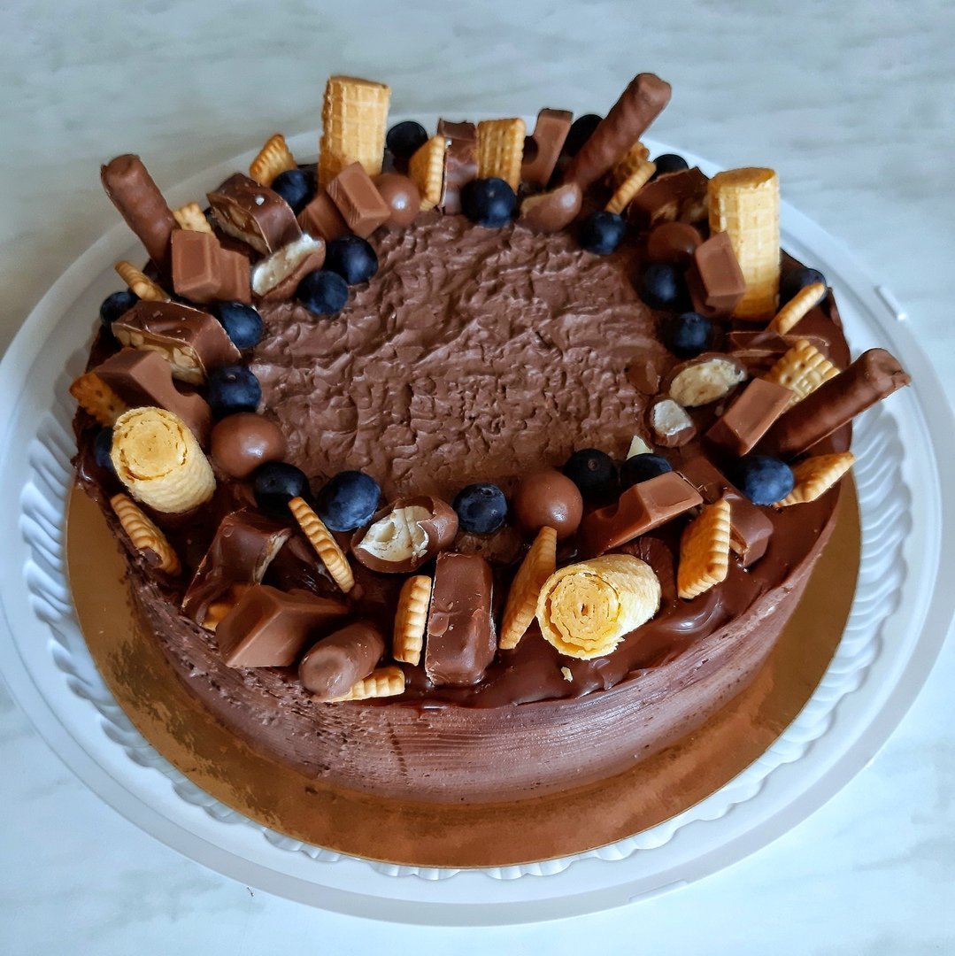 Торт Сникерс Лучано