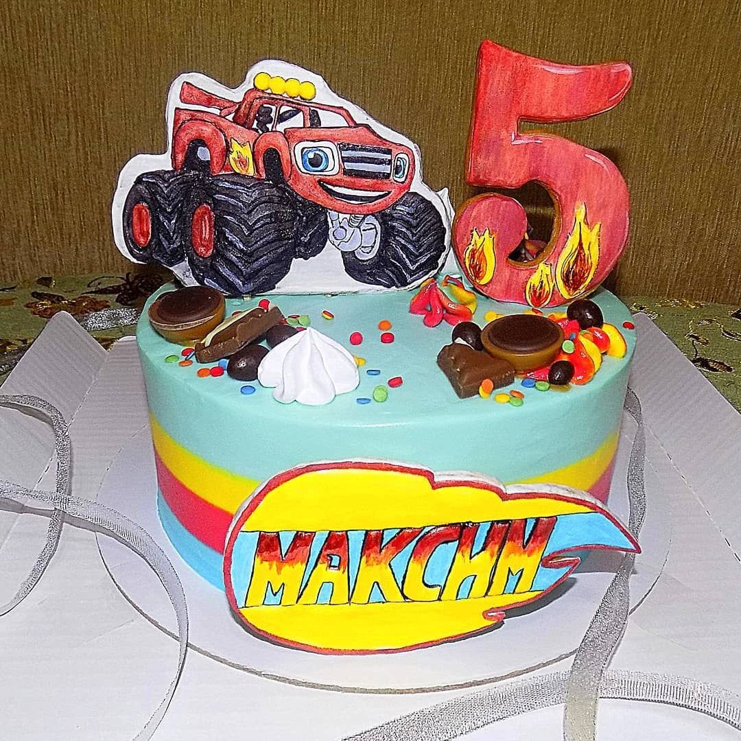 Детский торт Вспыш и чудо машинки