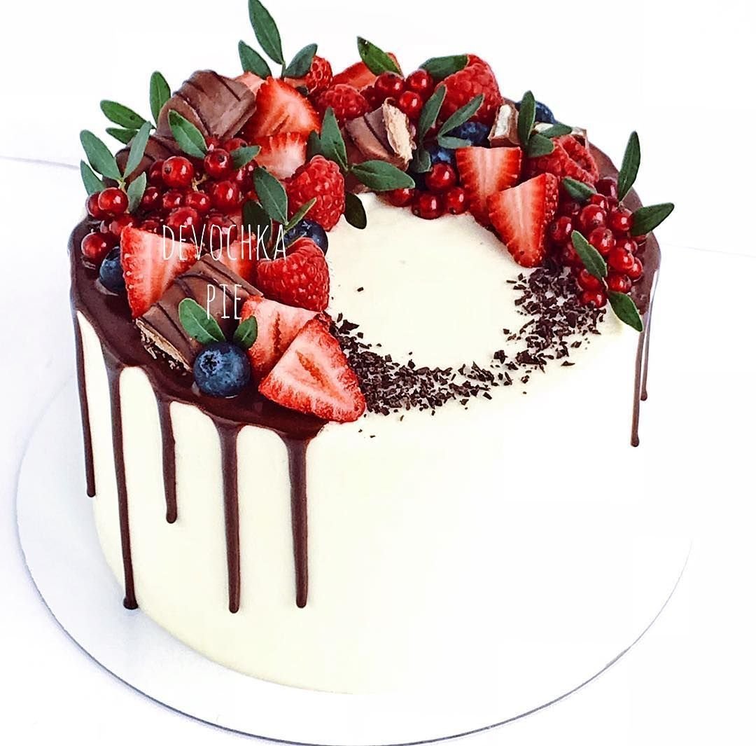 Торт крем чиз с клубникой