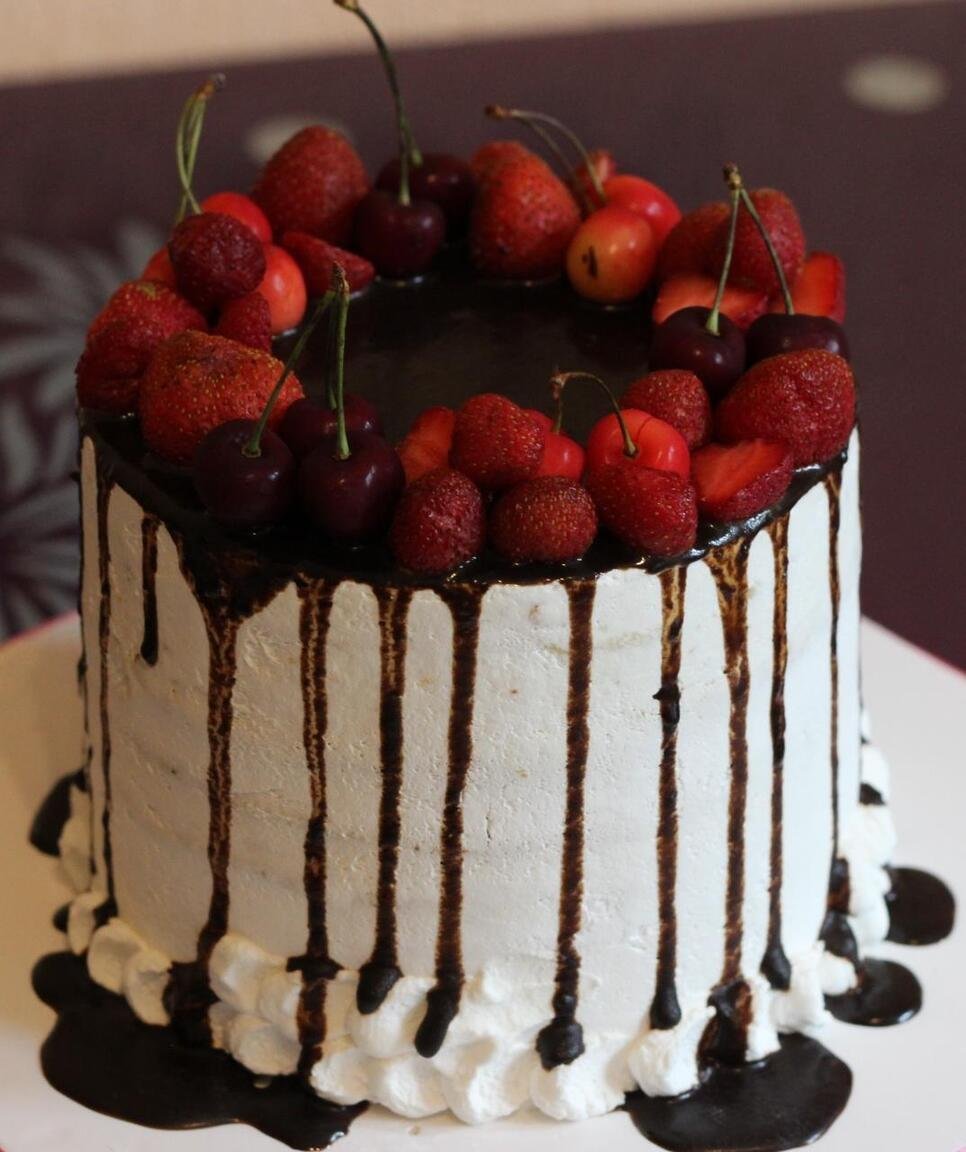 Шоколадный торт с шоколадным кремом чиз