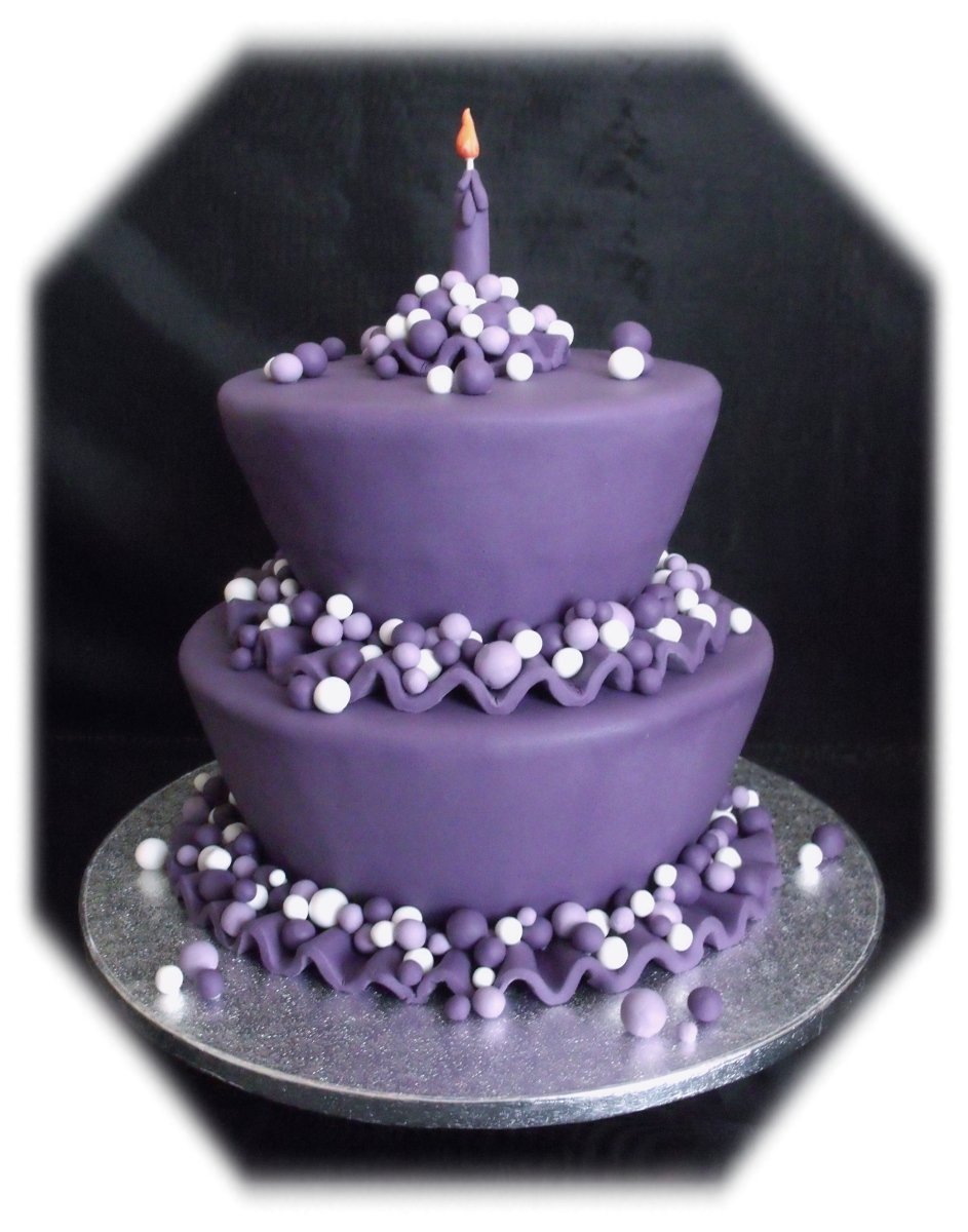 Светло фиолетовый торт