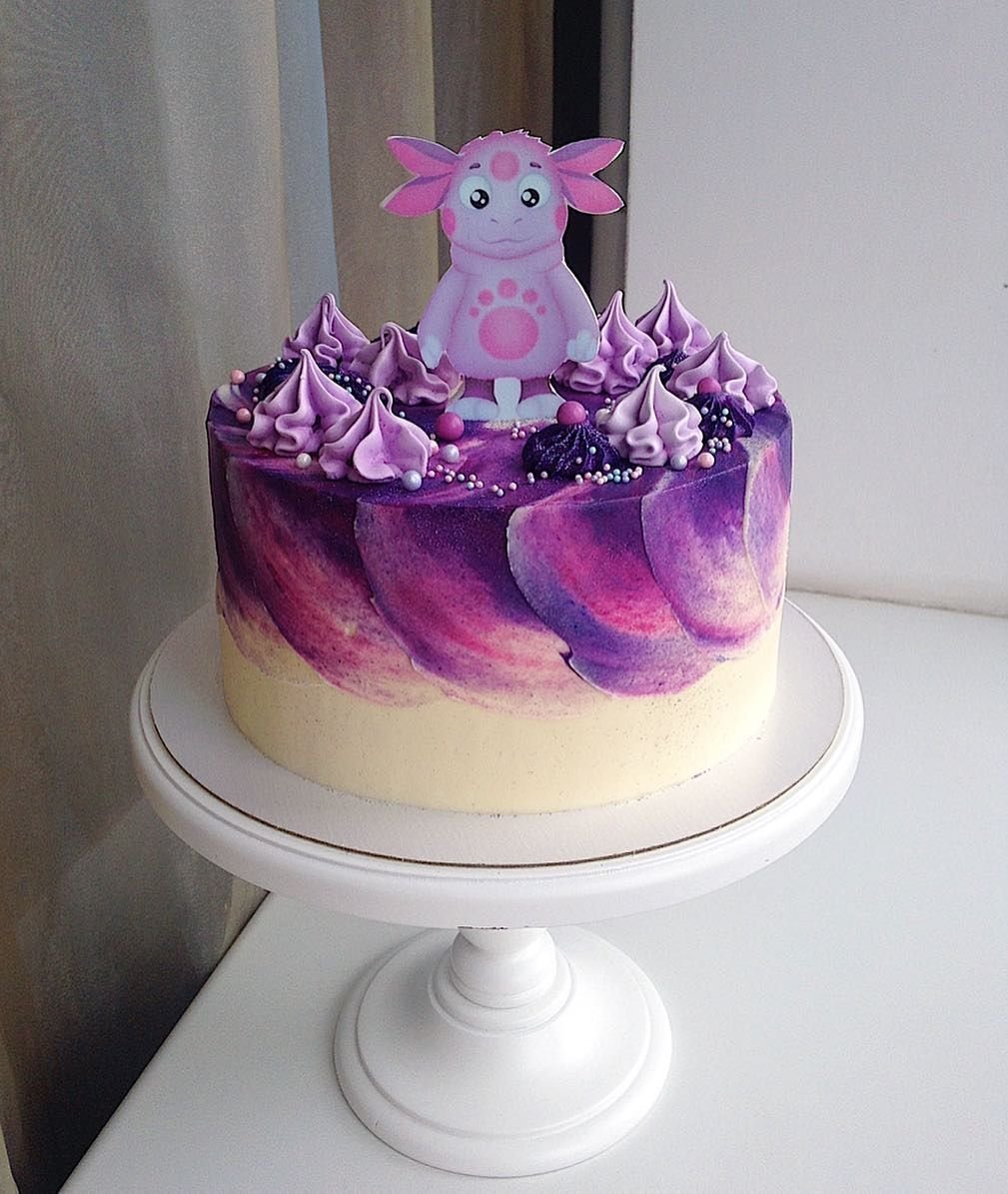 Торт фиолетово сиреневый