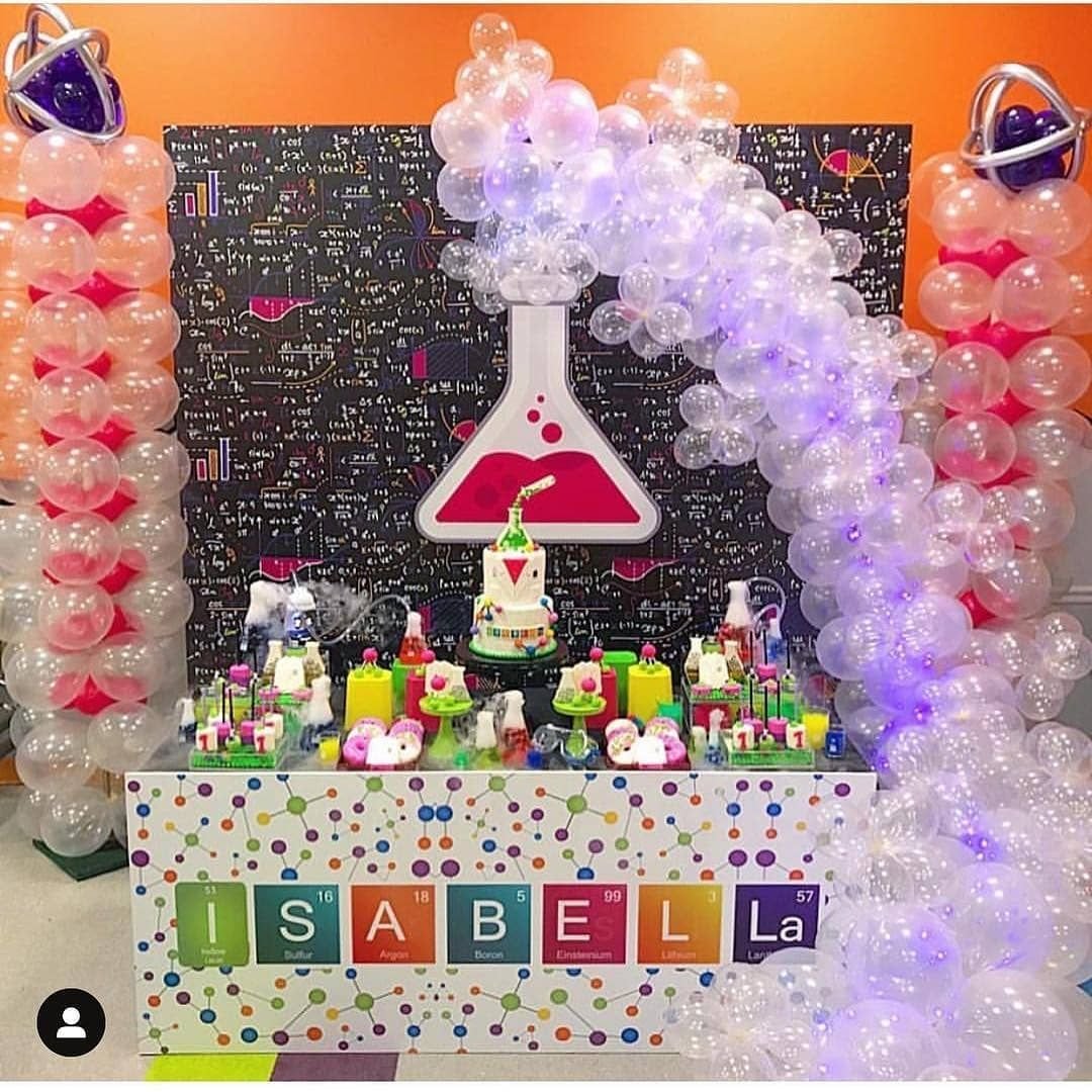 День рождение в стиле лаборатории