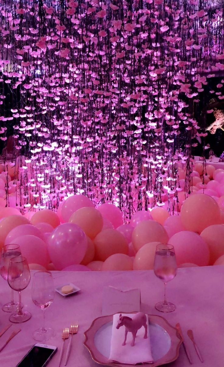 Розовая вечеринка