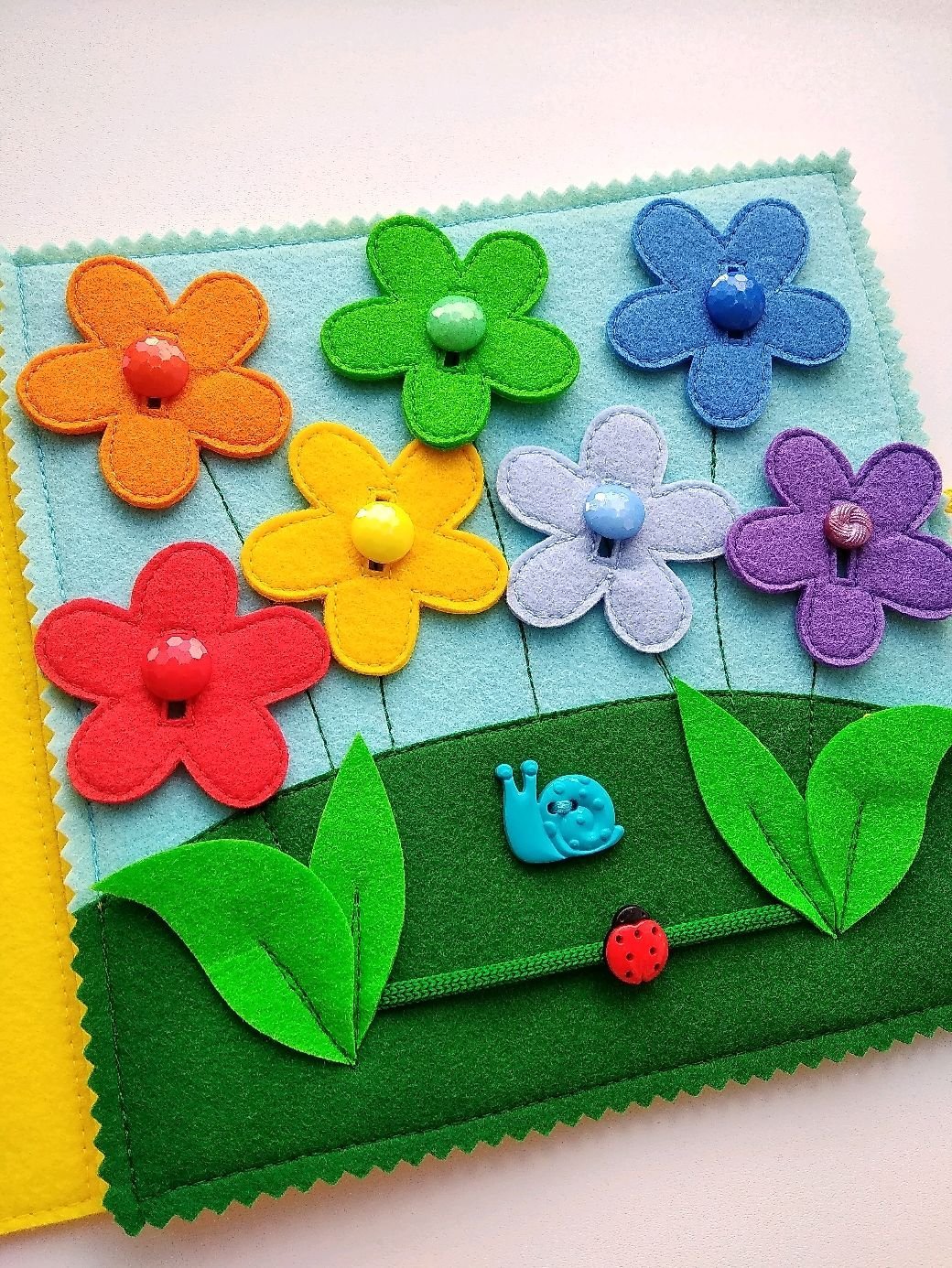 Развивающие книжки из фетра