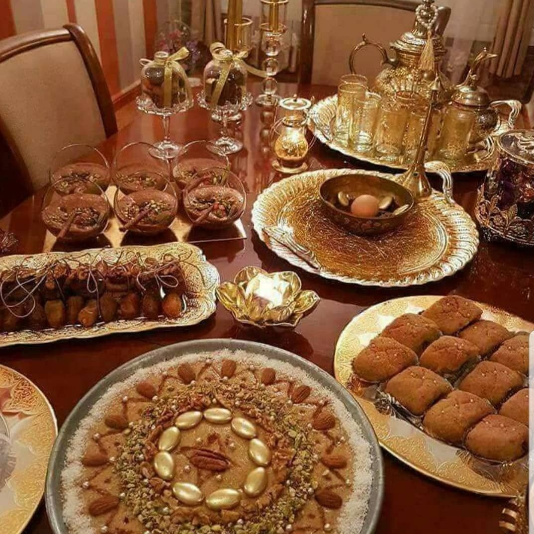 Праздничный стол в Восточном стиле