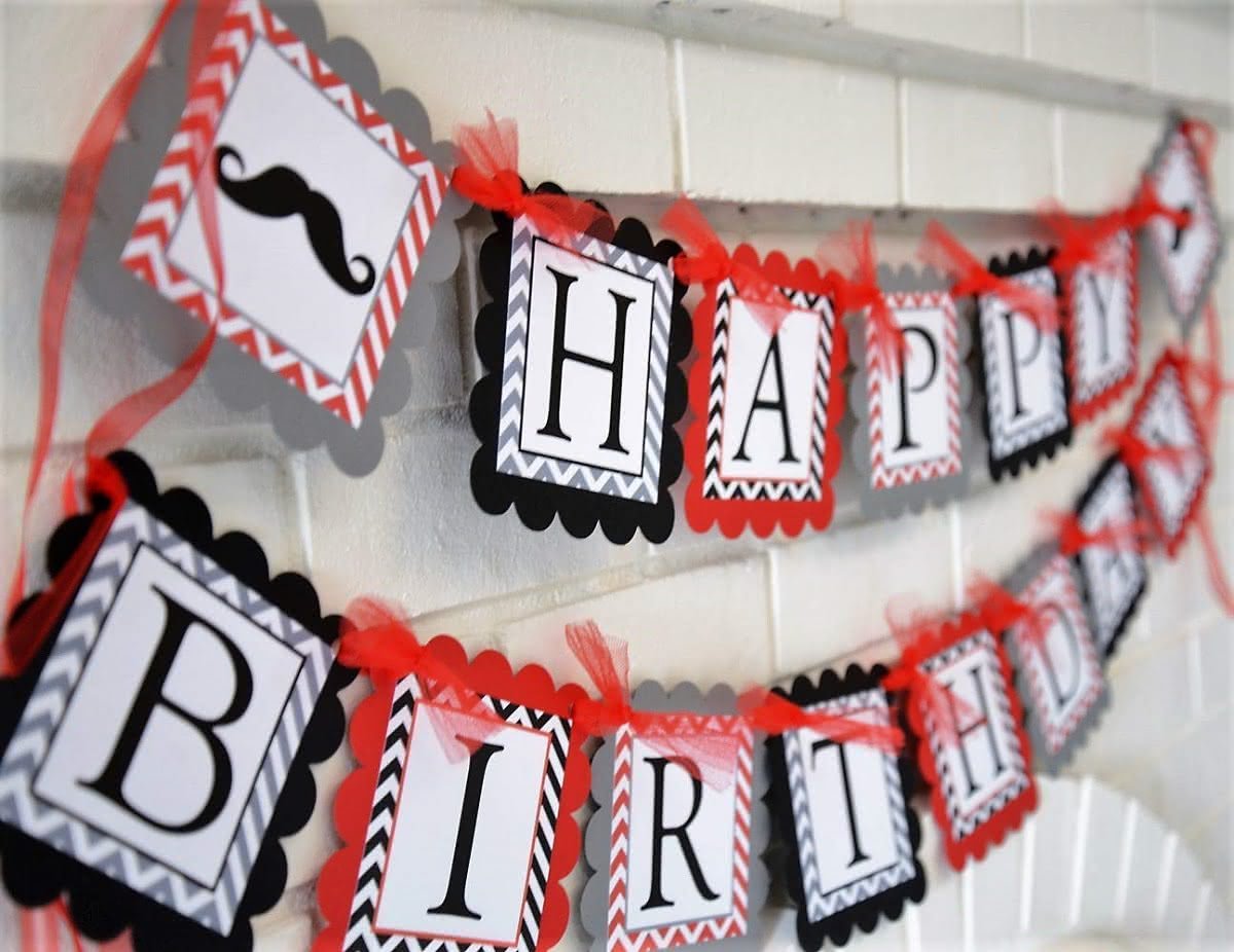 Флажки. С днем рождения!