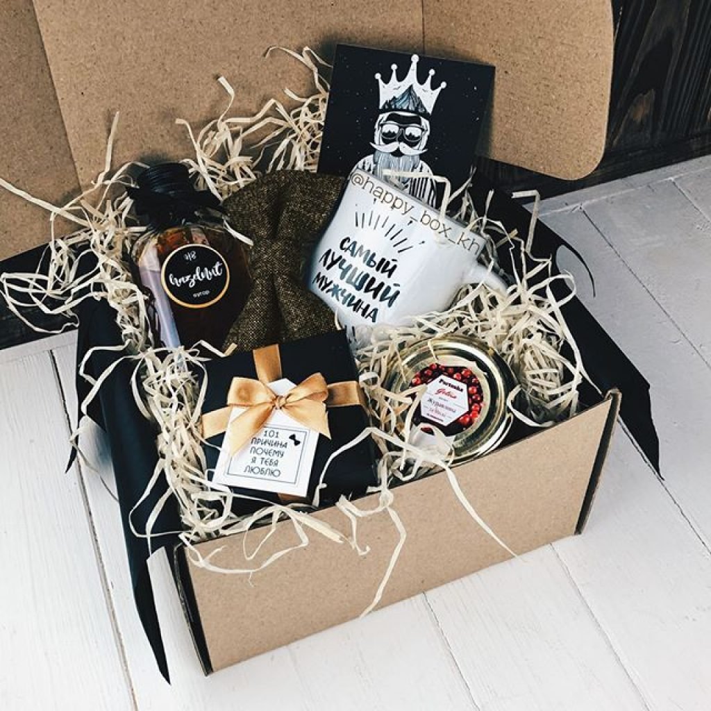 Красный подарочный бокс для мужчины