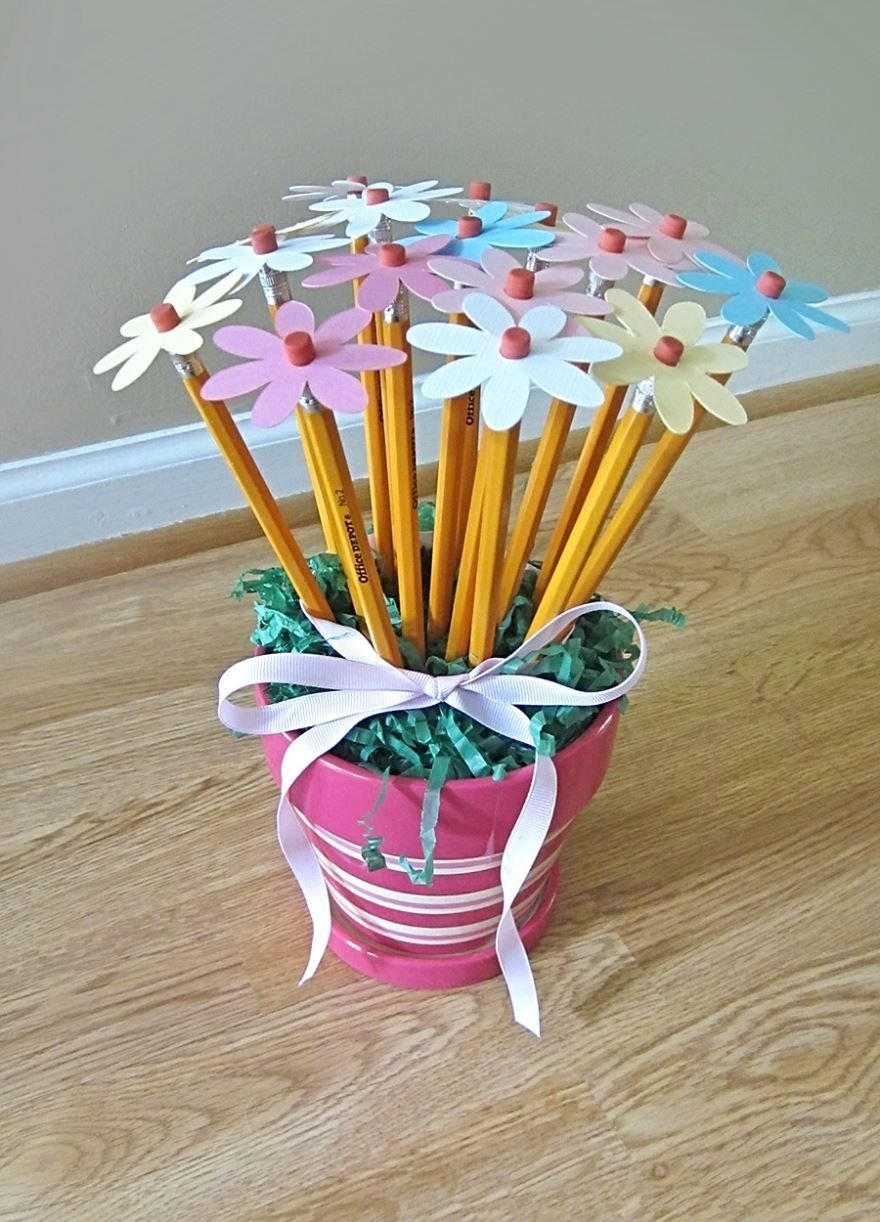 Подарок учителю своими руками