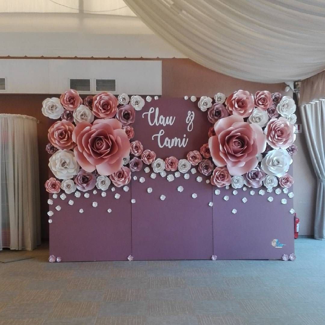 Ширма из бумажных цветов