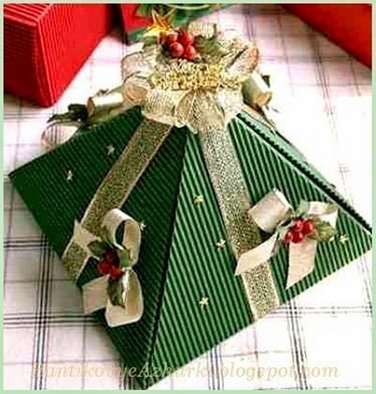 Коробки для украшений