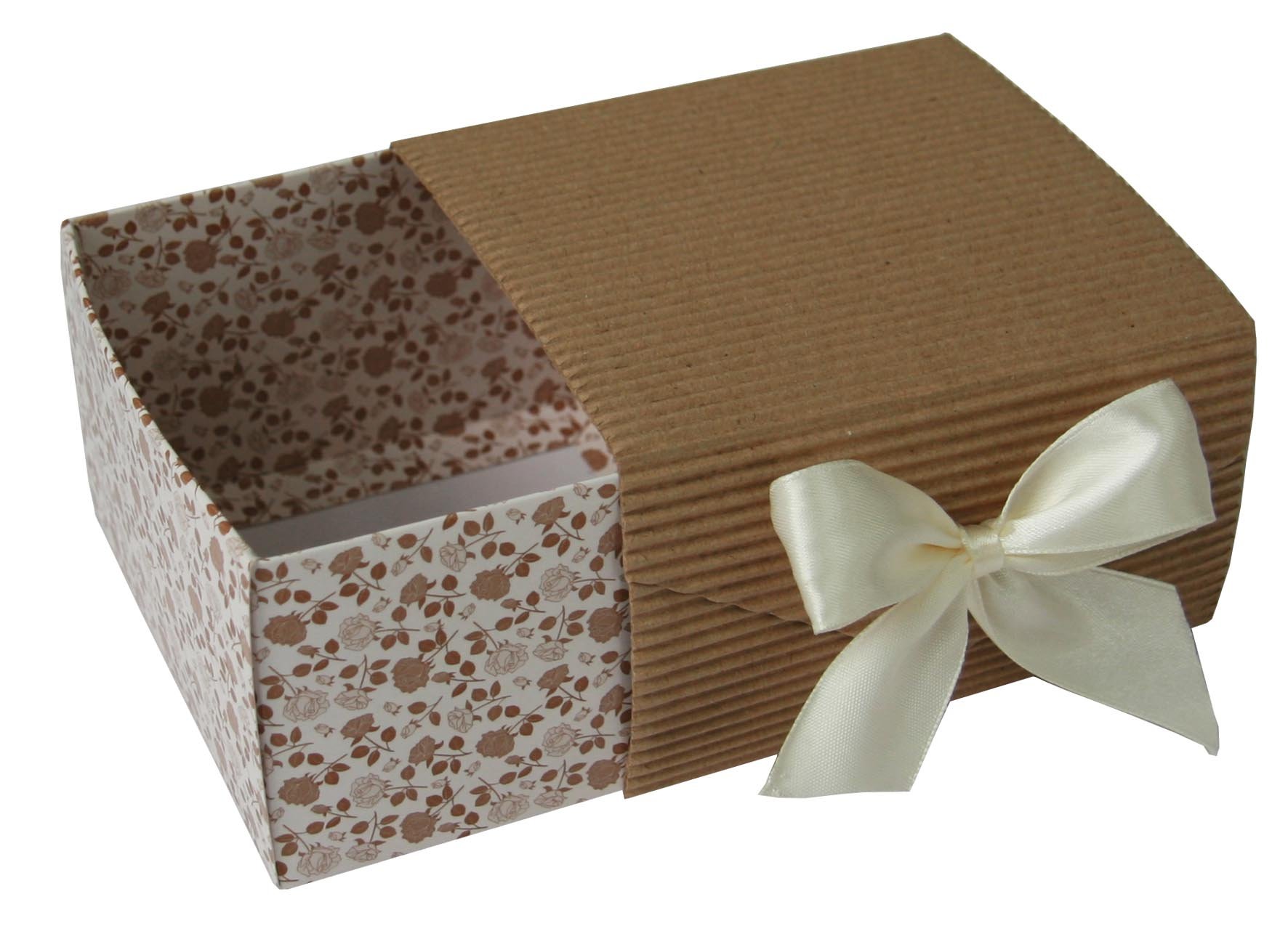 Картонная коробка для подарка. Коробка 7х7х7 картонная. Крафт коробка 10 10 10. Коробка для торта 22,5х22,5х10 см , крафт. Картонные подарочные коробки.
