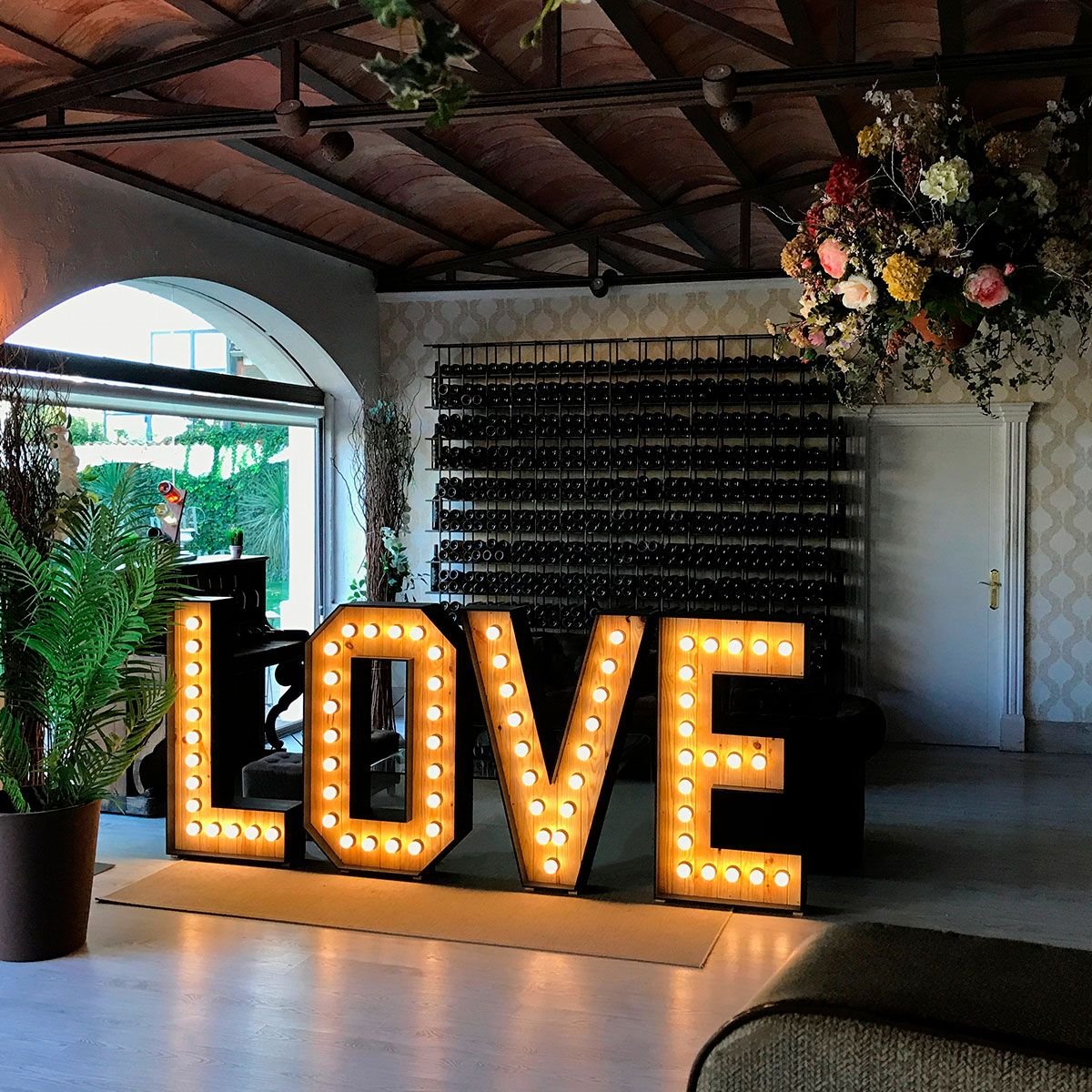 Фотозона буквы