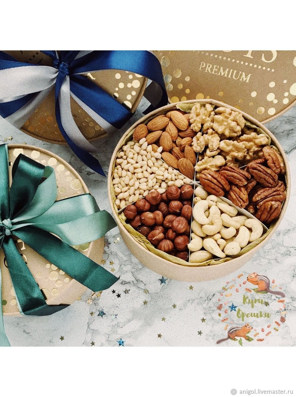 Подарочный букет из сухофруктов