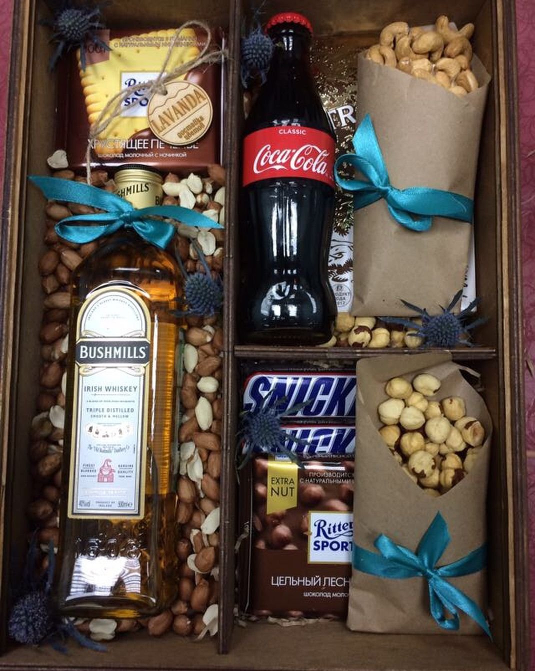 Подарочный бокс с орешками