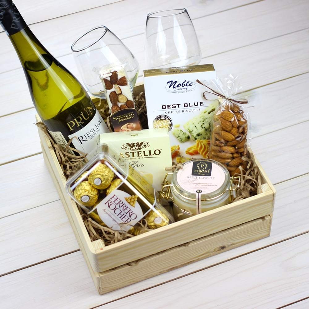 Деревянные ящики для подарков