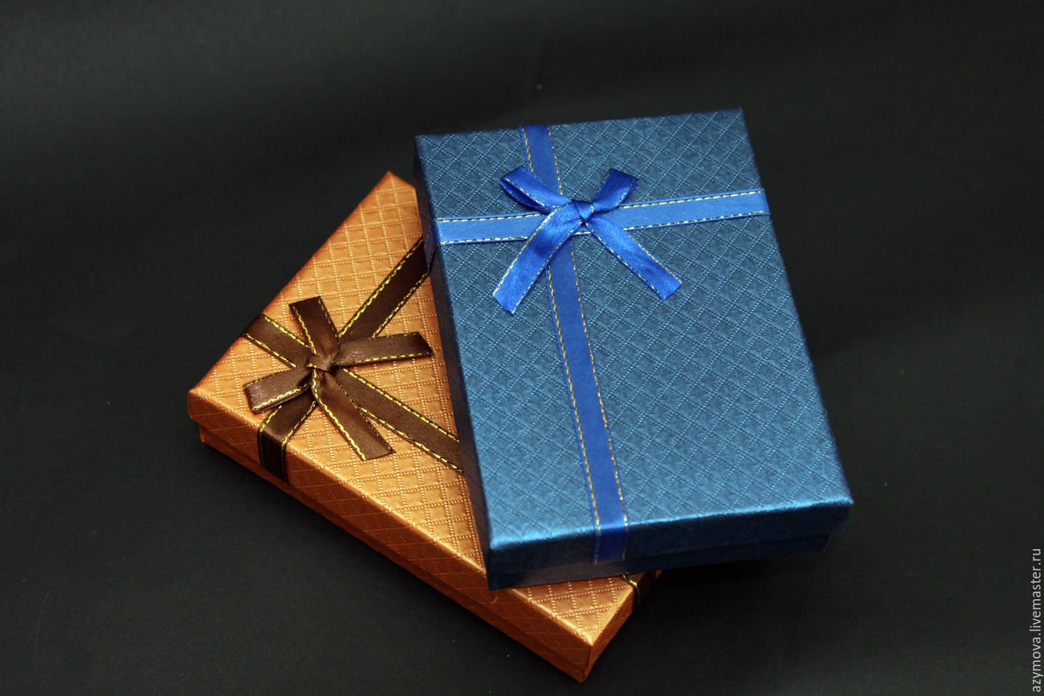 Подарок акулис. Подарочная упаковка. Красивая подарочная коробка. Красивая упаковка. Красивые коробки для подарков.