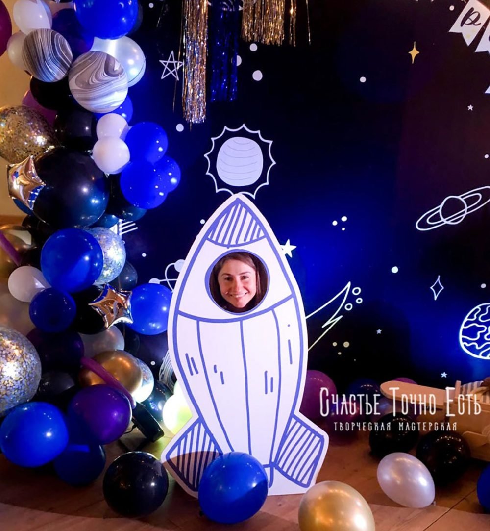 Картонные декорации