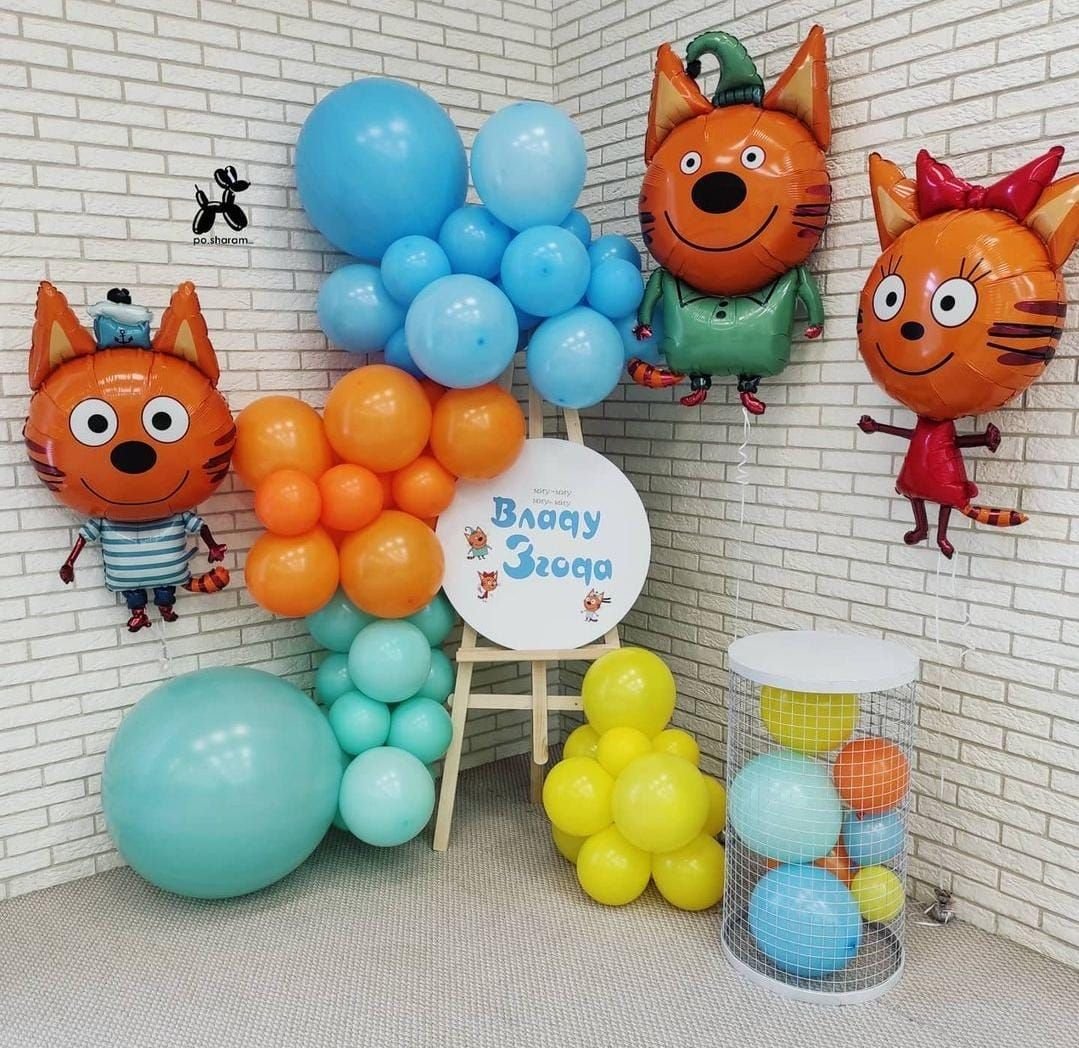 Фотозона три кота