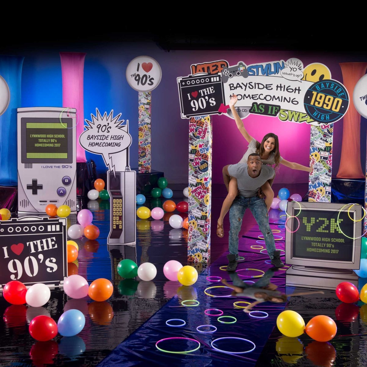 Вечеринка в стиле 90-х 2000-х