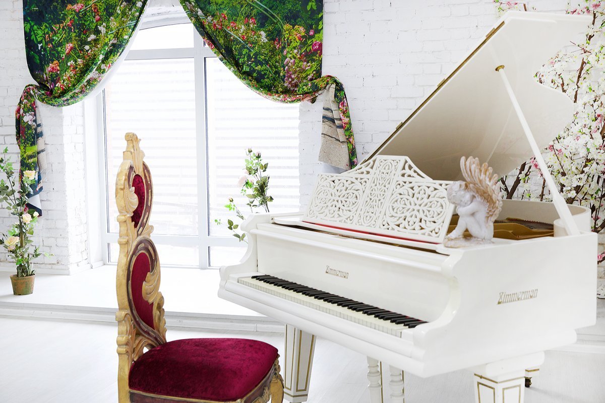 Декор пианино