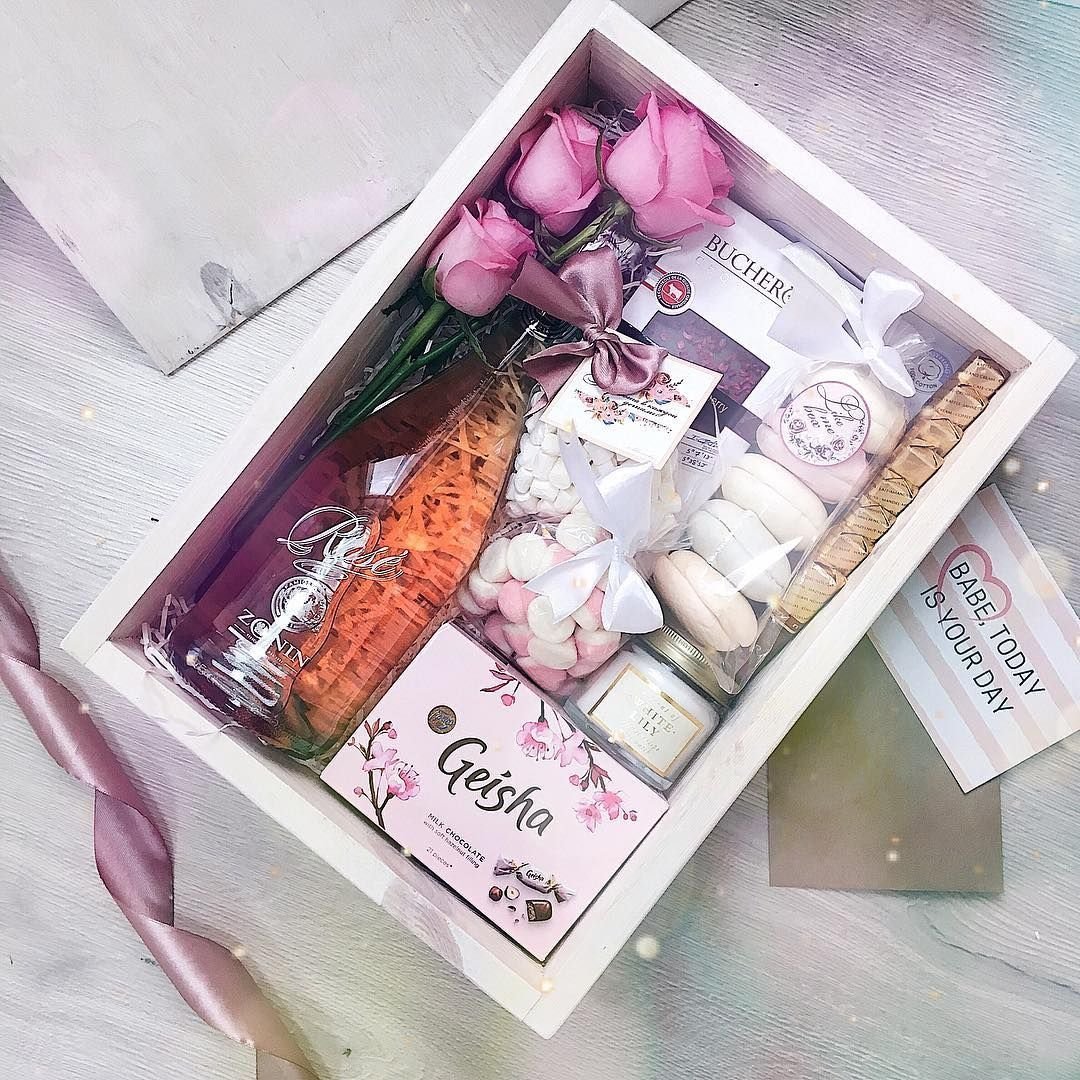 Подарочный бокс для девушки