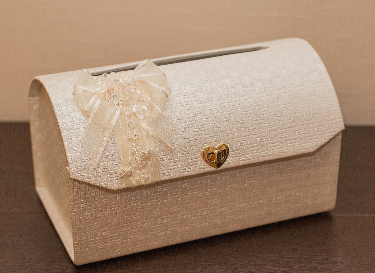 Свадебная коробка для денег