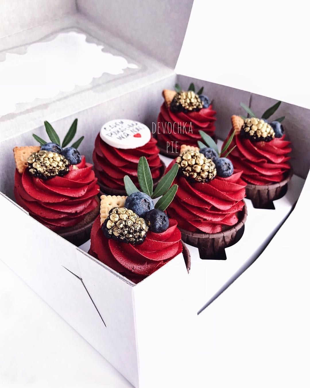 Ягодный букет клубника в шоколаде