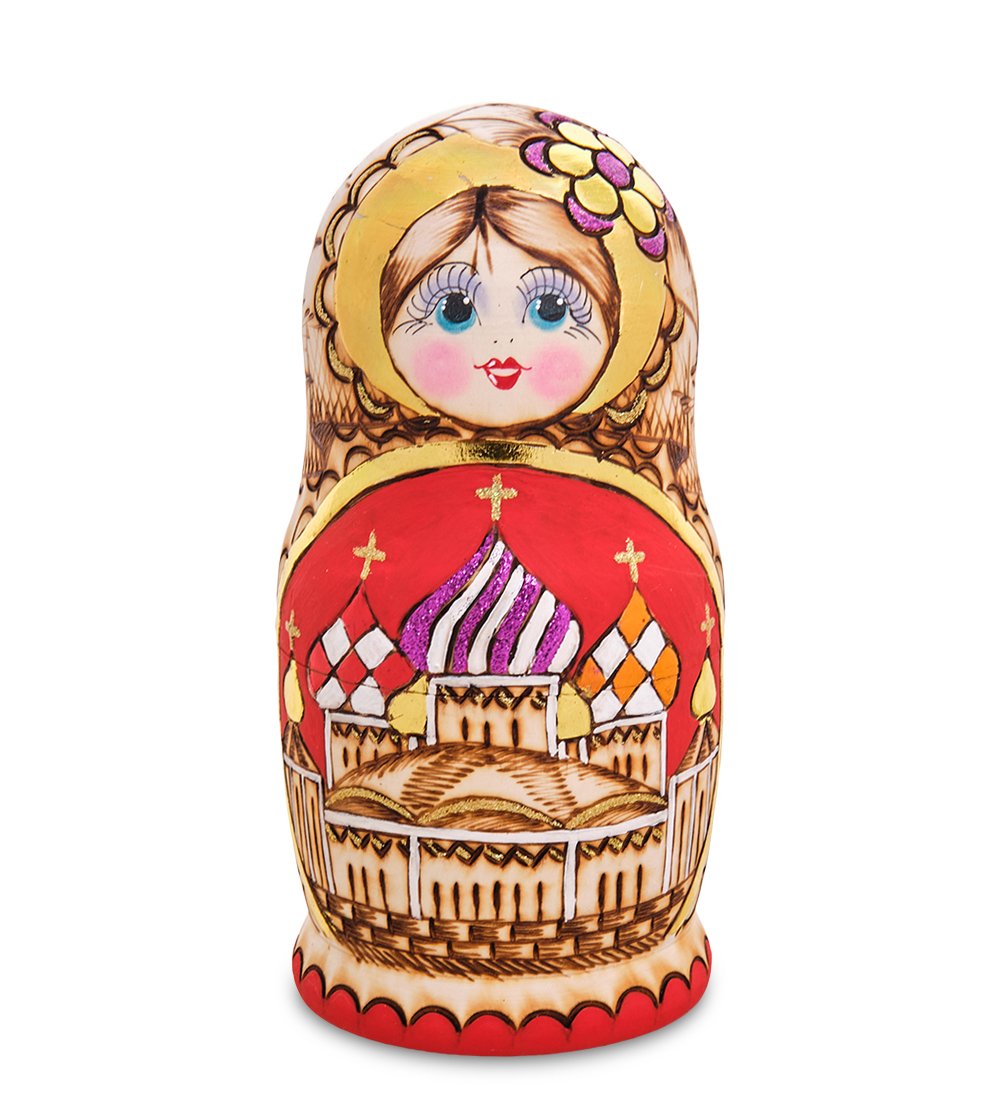 С днем рождения Москва с матрешкой