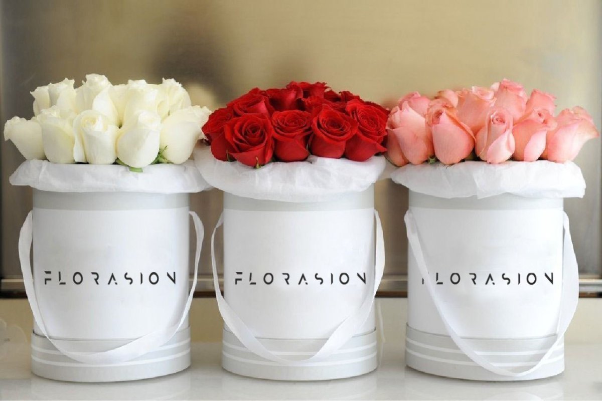 Цветы в коробке