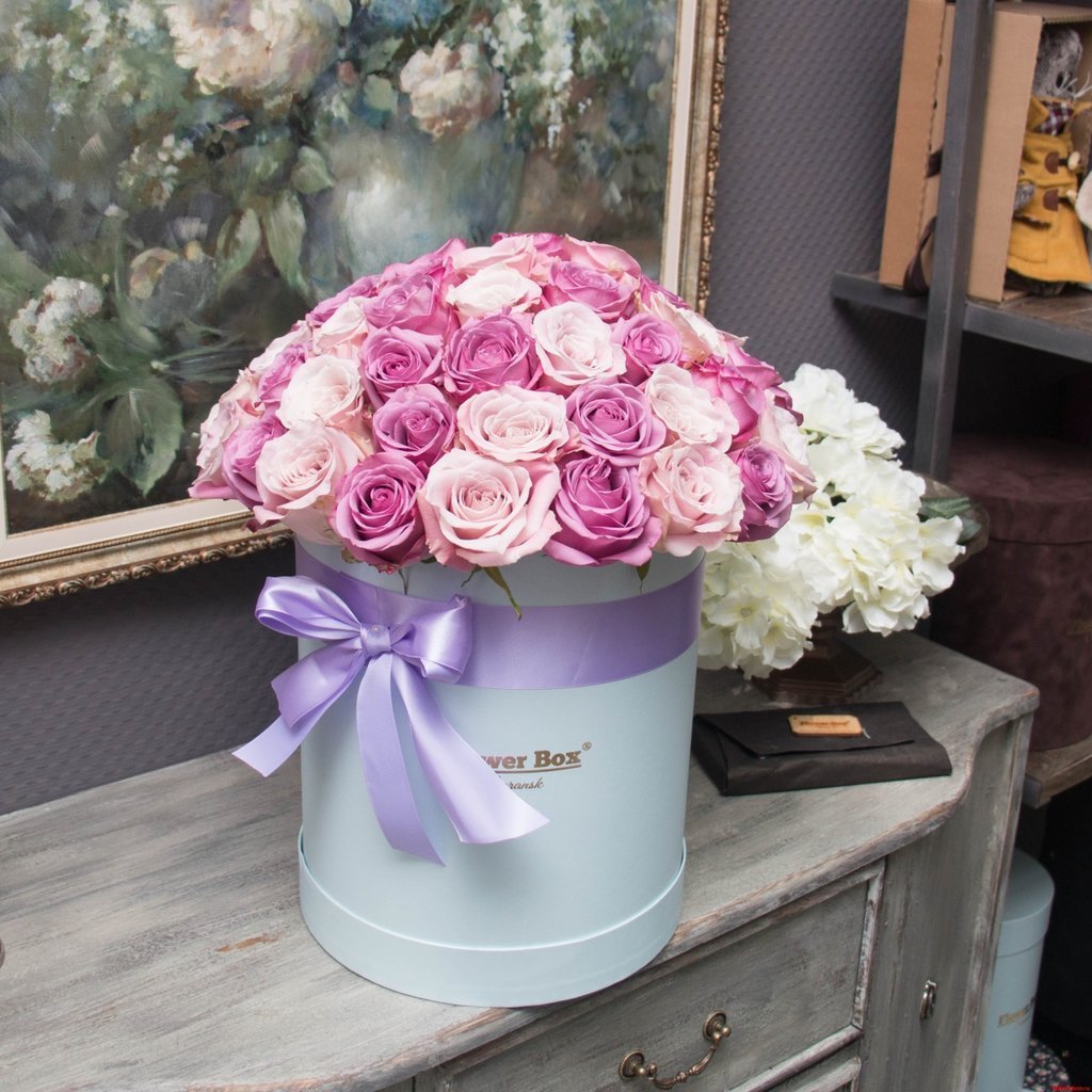 Розы в коробке