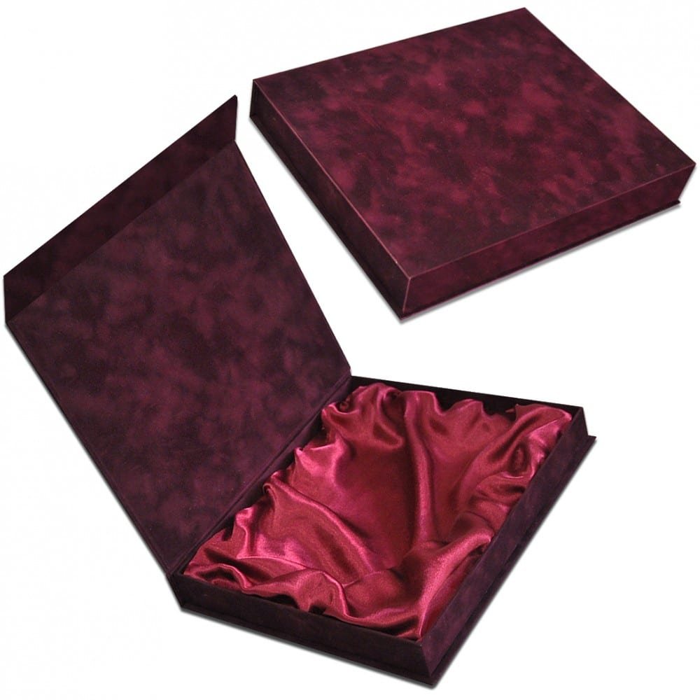 Бархатная коробка подарочная
