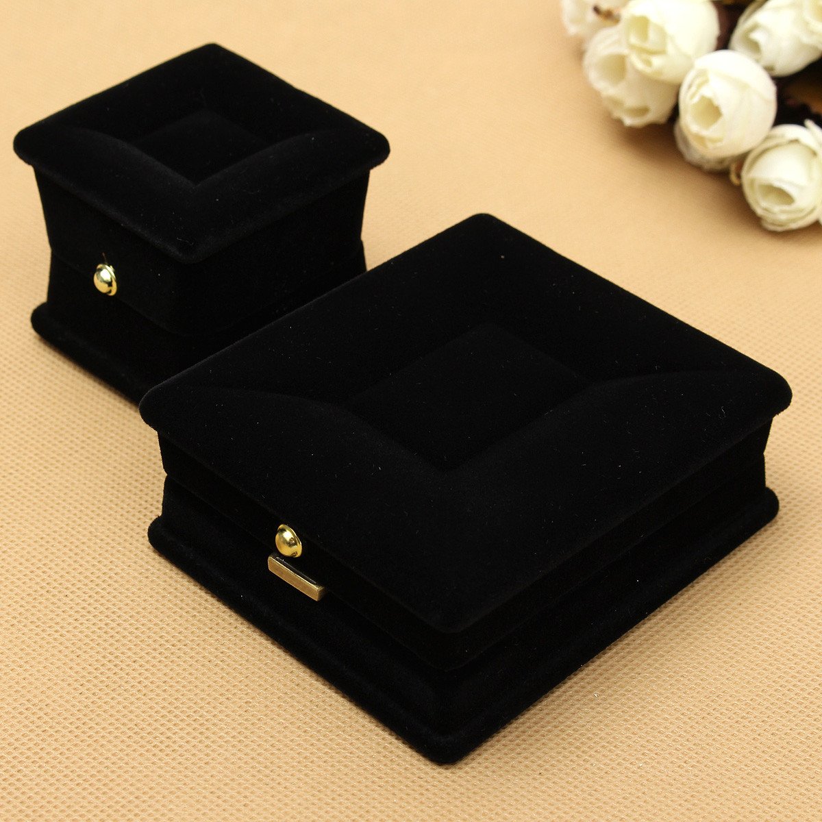 Подарочные коробки бархат