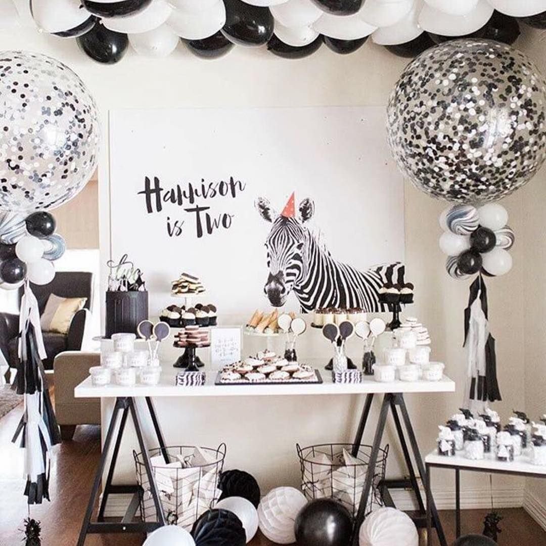 Деревянная фотозона