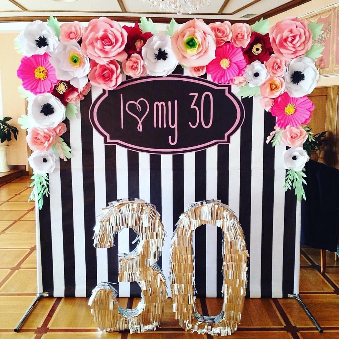 Сладости из пенопласта для фотозоны