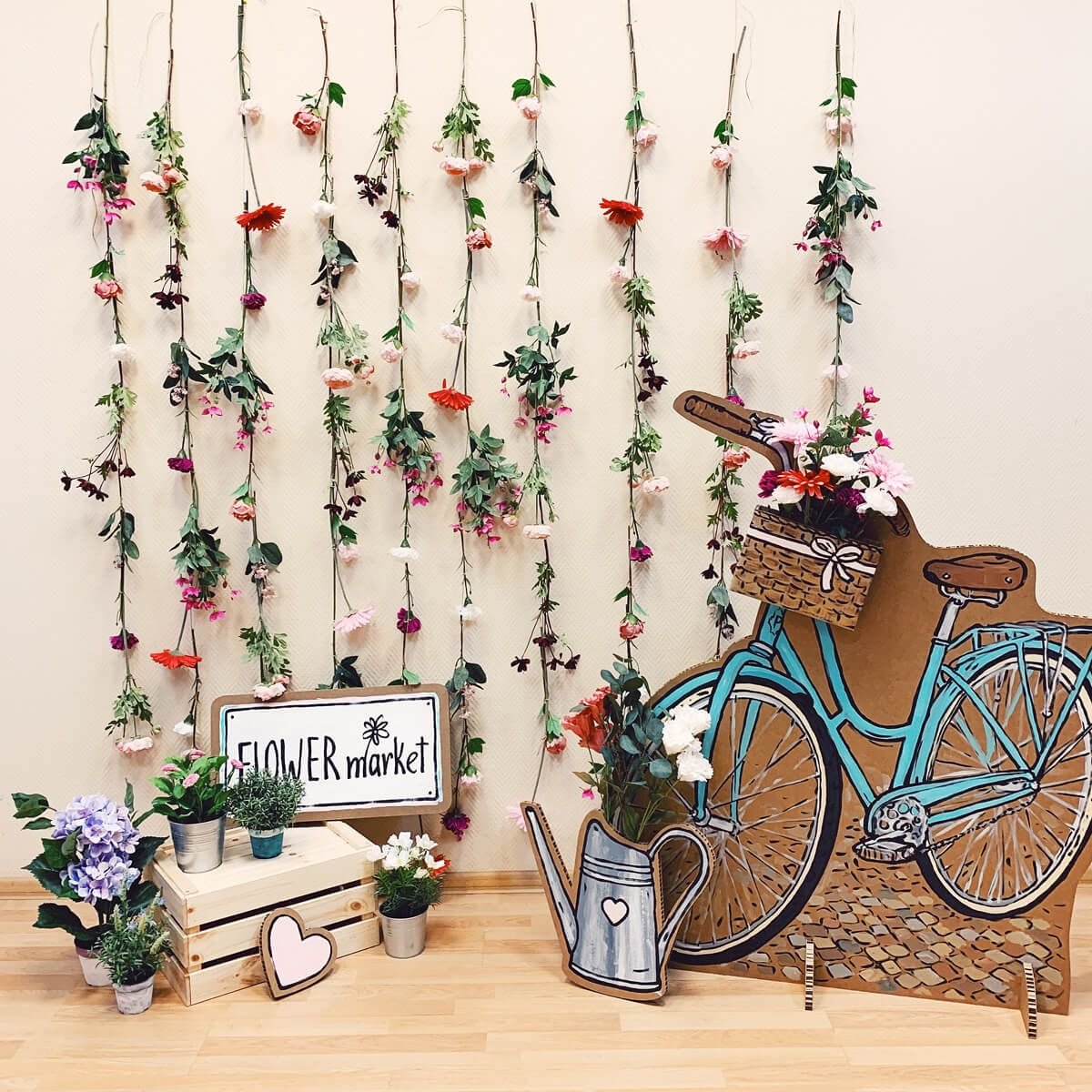 Фотозона с велосипедом