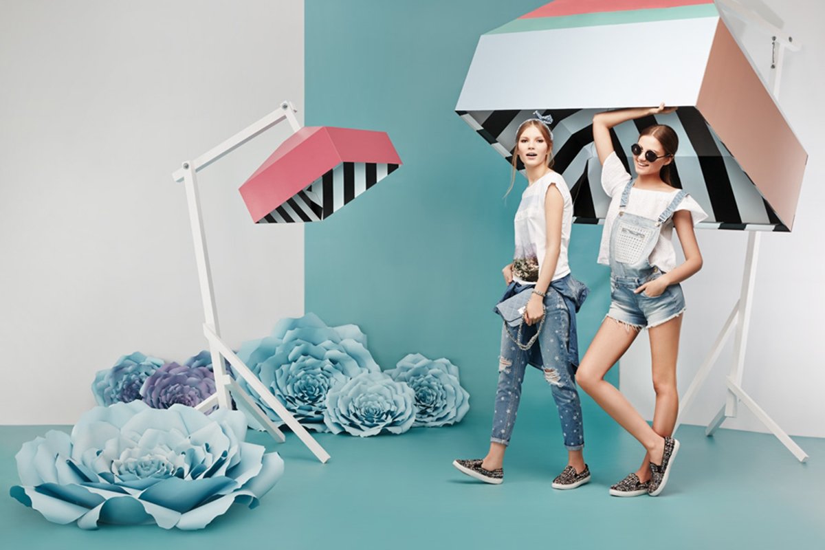 Фотозона для рекламы одежды