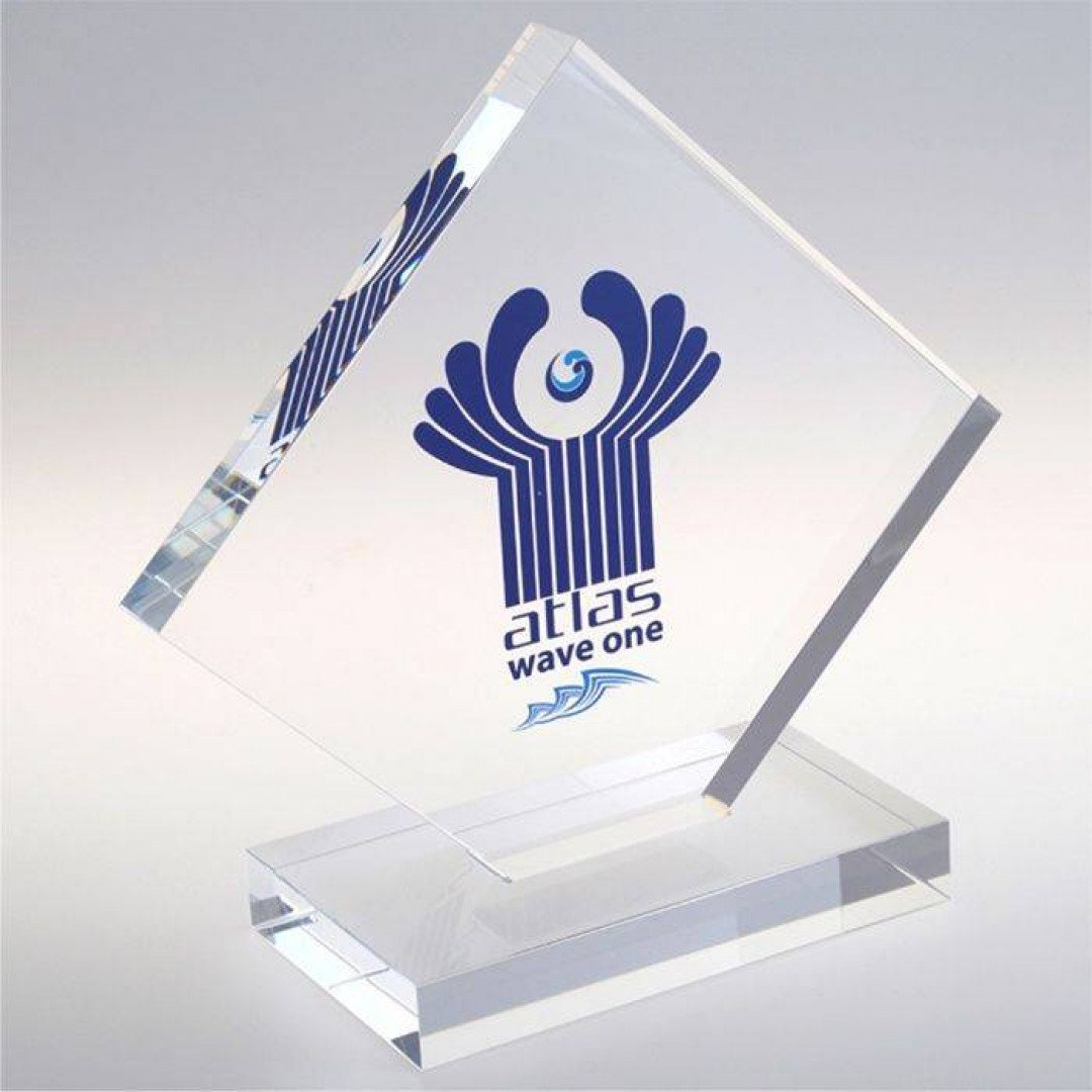 Сувенирная продукция из акрила