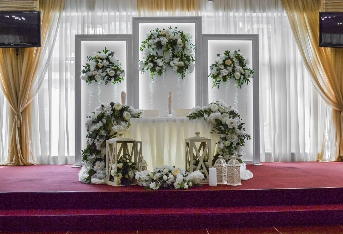 Задник для Президиума на свадьбу