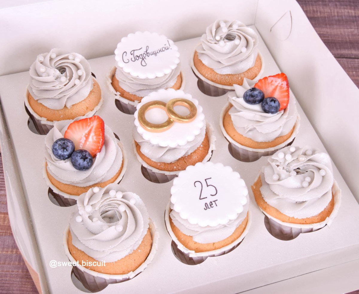 Капкейки на годовщину
