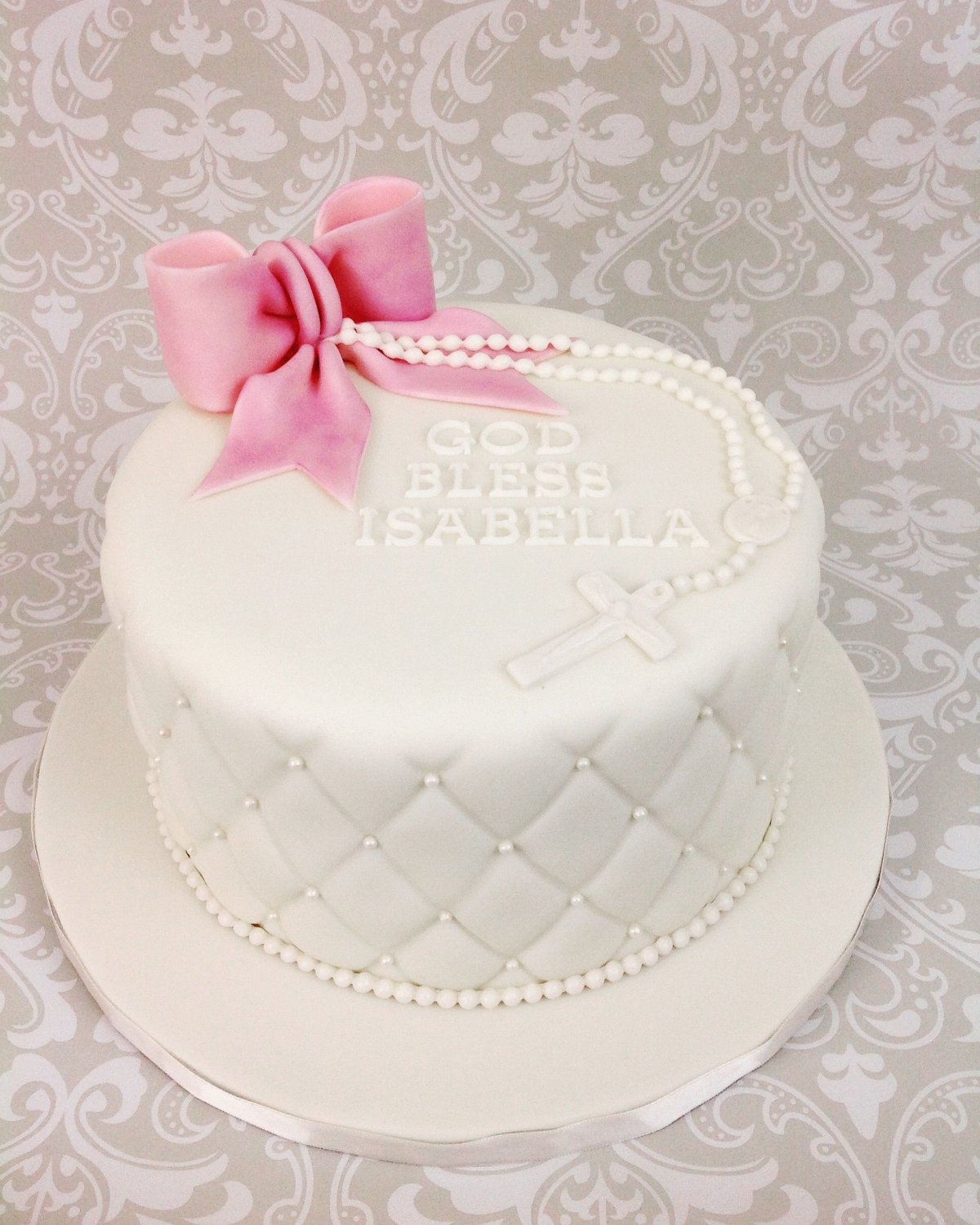 Белый тортик для девочки
