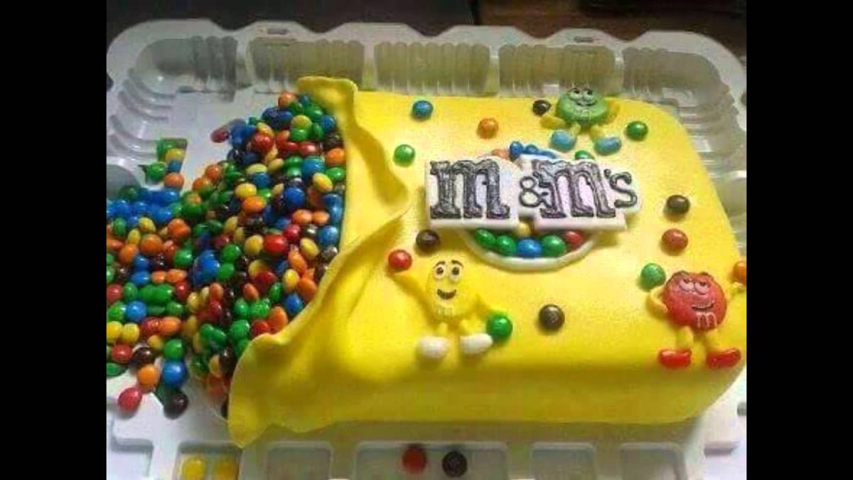 Торт детский с ммдемсами