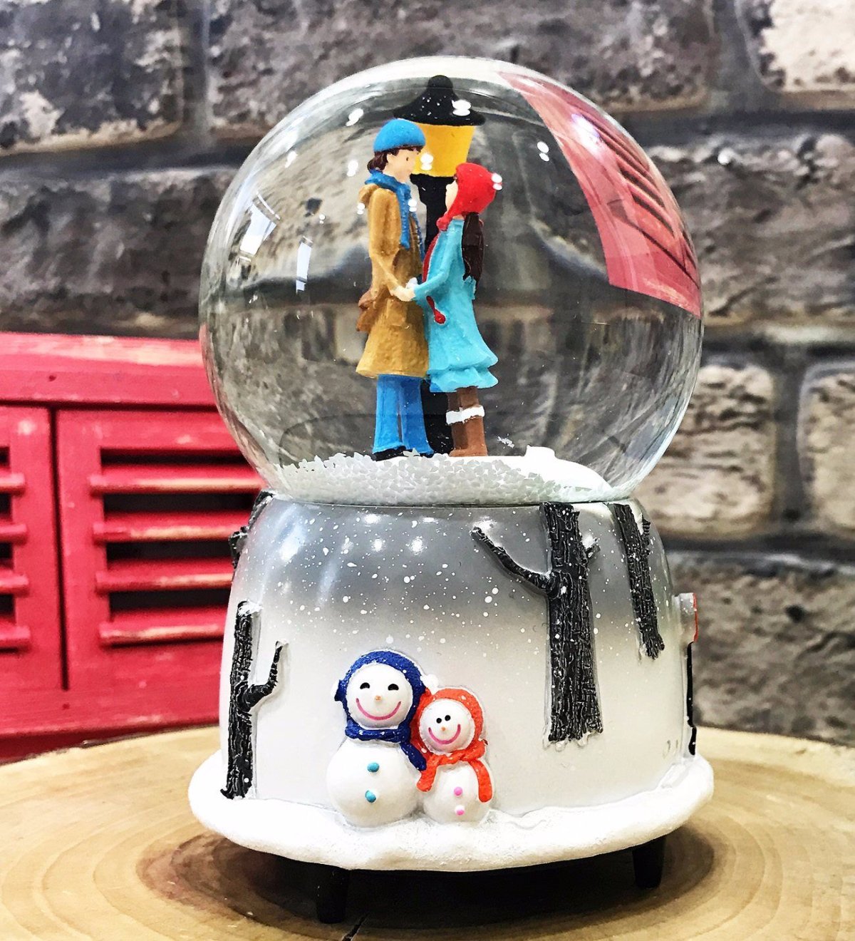 Снежный шар для девочек