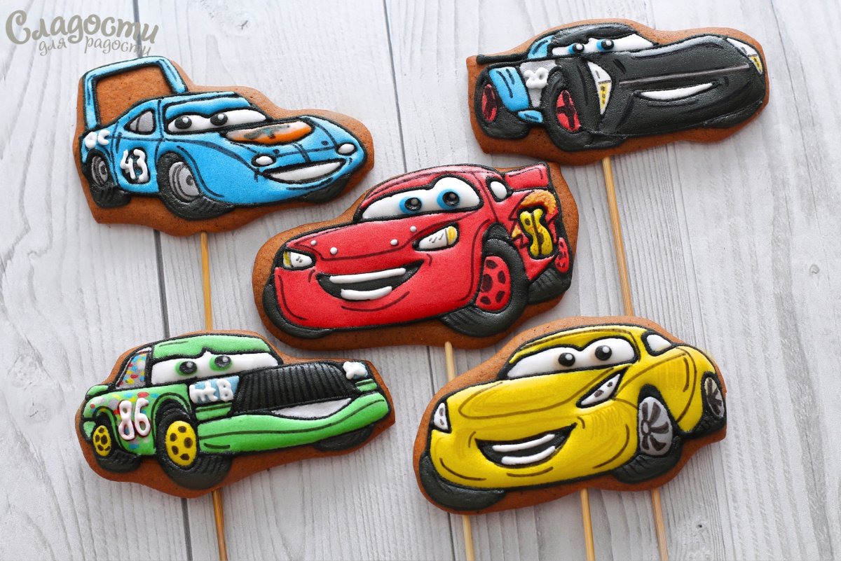 Пряник молния Маккуин и Мэтр