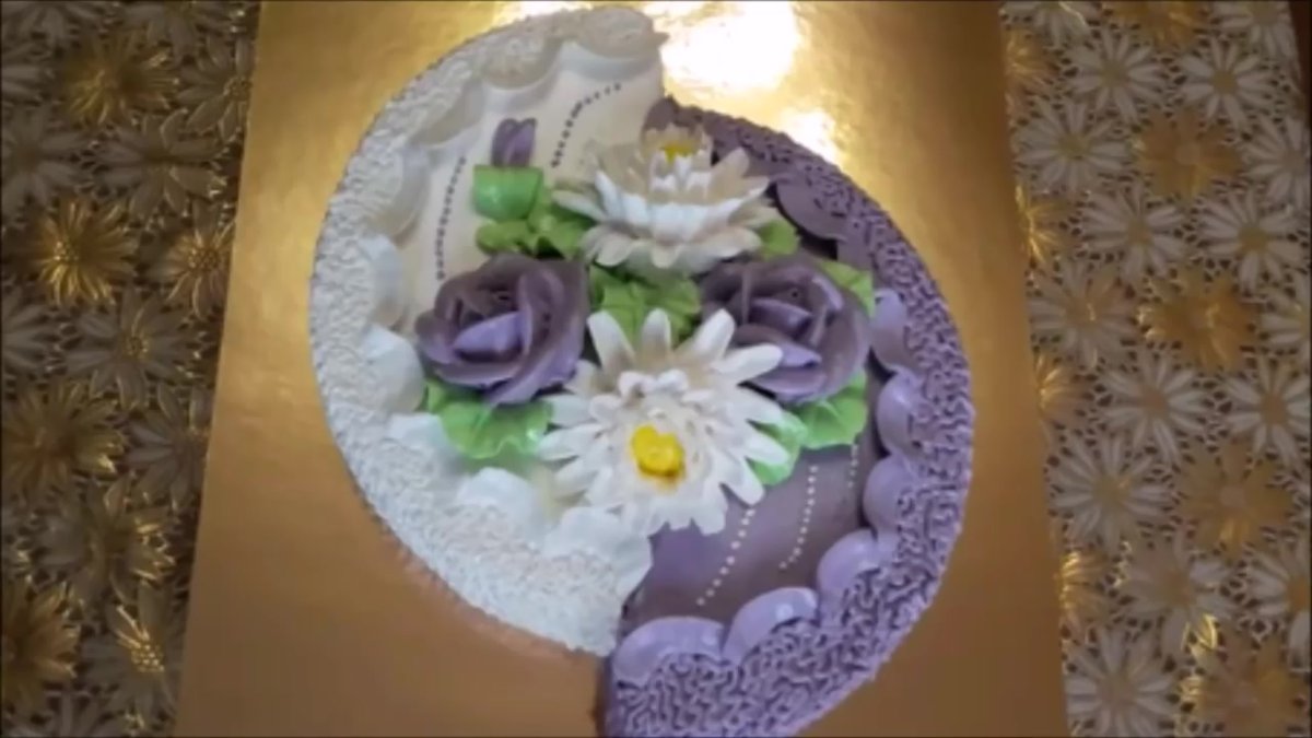 Цветы белково заварным кремом