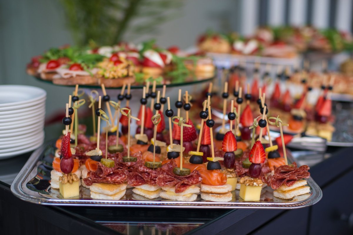 Рестолион Волгоград кейтеринг