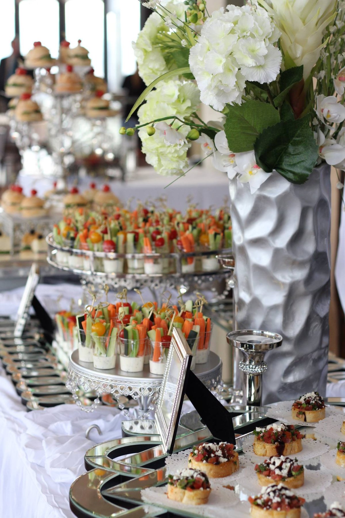 Фуршет на свадьбу