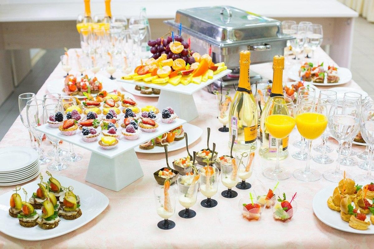 Сервировка фуршета