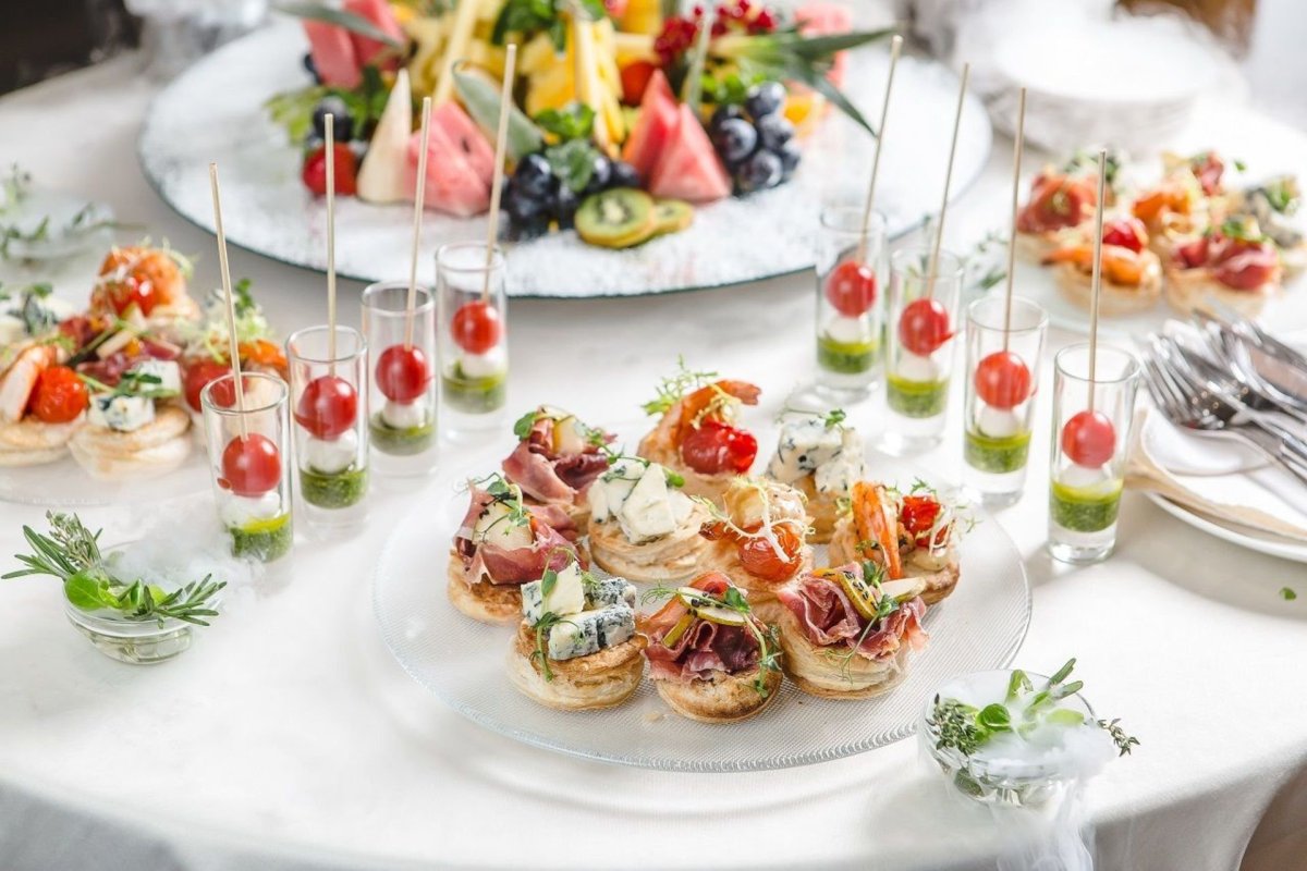 Закуски на фуршетный стол
